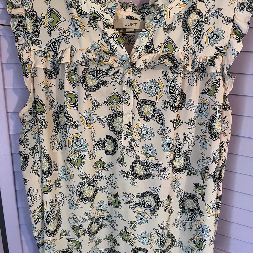 LOFT Cream Paisley Ruffle Cap-Sleeve Top